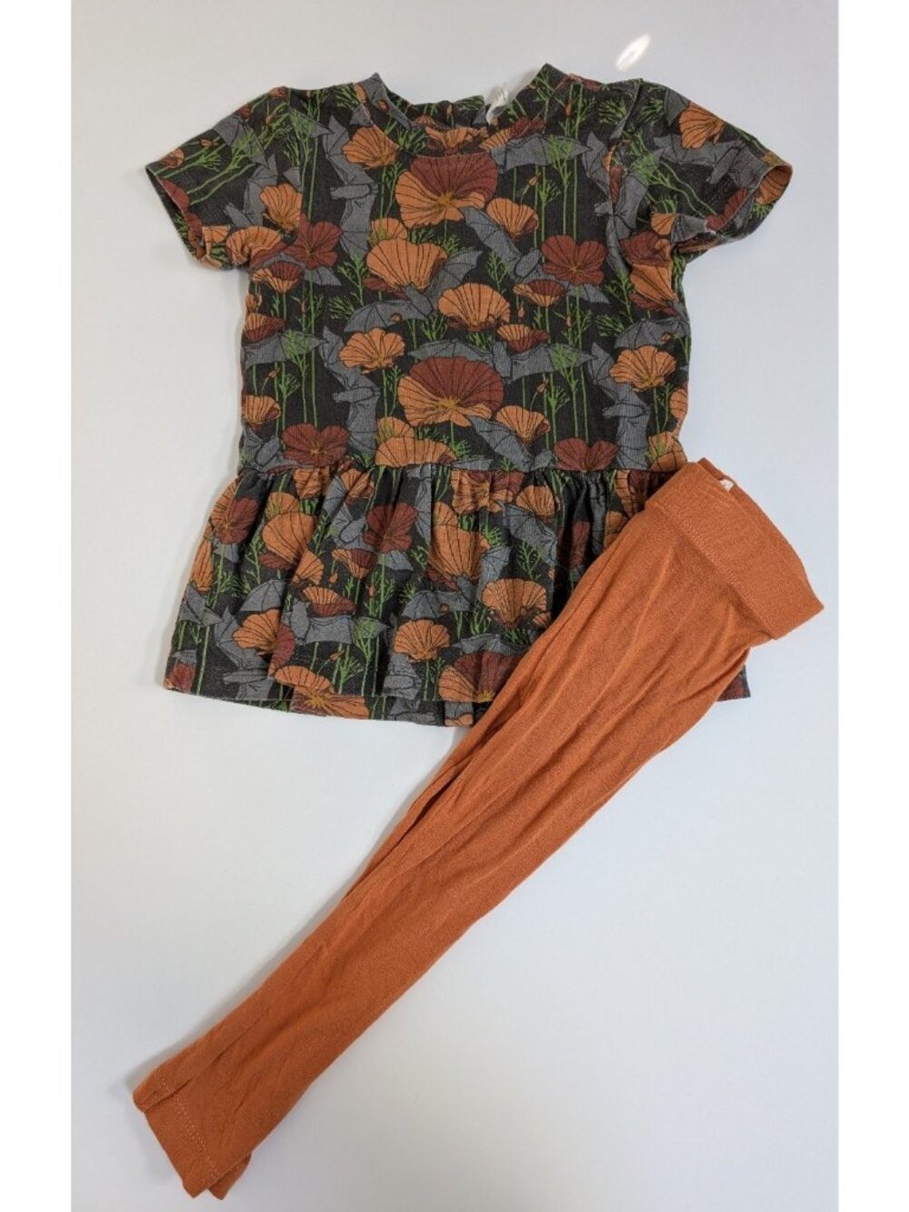 Kate Quinn Bamboo Poppy Bats Short Sleeve Top & Leggings Set 2T Spooky